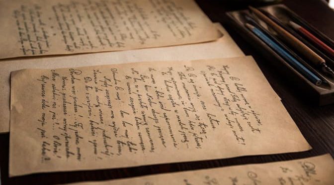 Handwritten Letters in the Digital Age – A Lost Art?